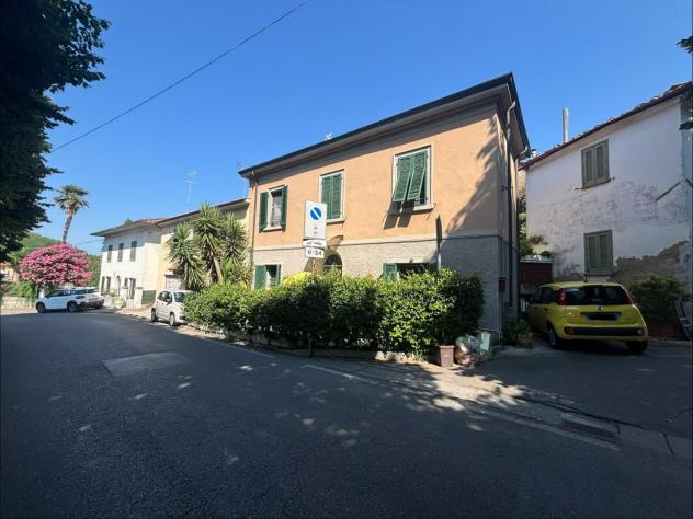 Casa singola in vendita a Crespina Lorenzana 103 mq Rif: 1425196