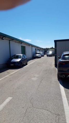 AFFITTASI LOCALE USO UFFICIO E/O DEPOSITO CON GUARDIANIA E VIGILANZA ARMATA H24 - Foto 10