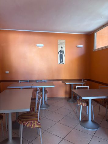 ATTIVITÀ PIZZERIA AL TRANCIO - Foto 6
