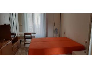 Trilocale con 2 camere in affitto zona Navigli Ticinese