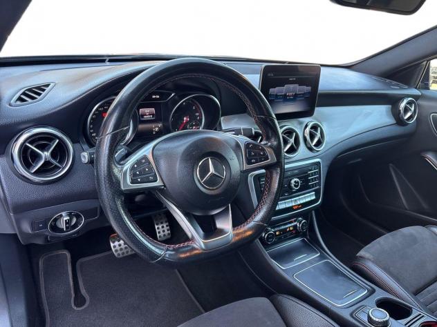 Mercedes-Benz GLA GLA-X156 2017 - 220 d Premium 170cv auto - Foto 8