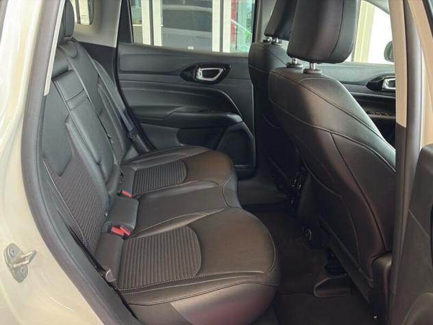 Jeep Compass 4xe 1.3 T4 PHEV 190cv Limited 4xe Auto - Foto 10