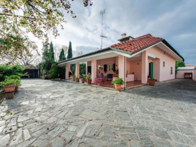Villa in vendita a Marina di Carrara - Carrara 250 mq Rif: 1073879 - Foto 5