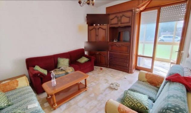 Immobile in asta di 109 m² con più di 5 locali e box auto in vendita a Castegnero - Foto 3