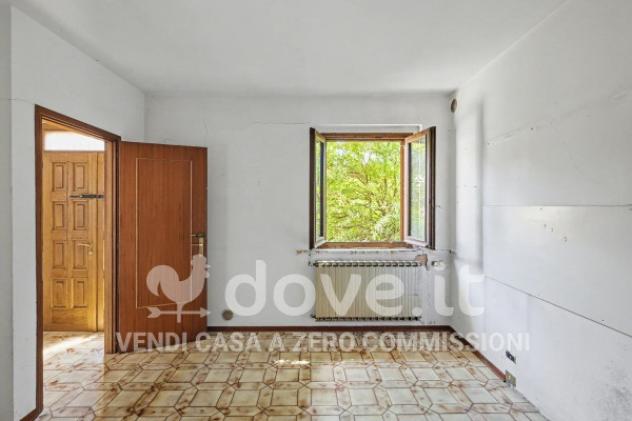 Casa indipendente di 263 m² con più di 5 locali in vendita a Divignano - Foto 7