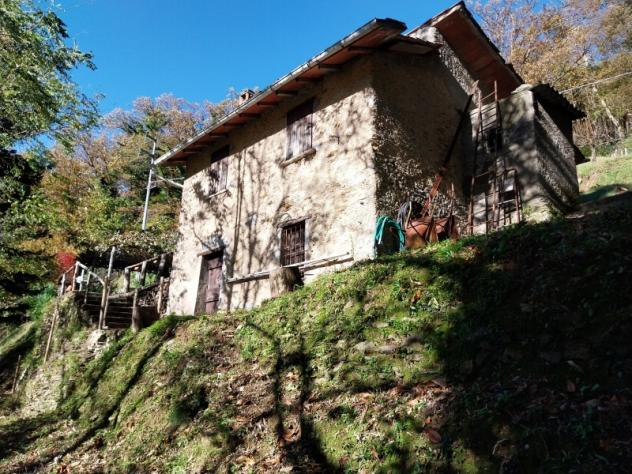 Casa Indipendente in Vendita in zona Stazzema a Stazzema