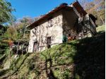 Casa Indipendente in Vendita in zona Stazzema a Stazzema