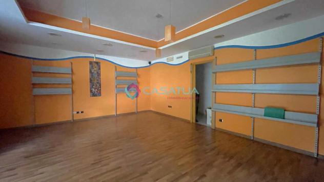 1 Vetrina in vendita a Silvi - Foto 2