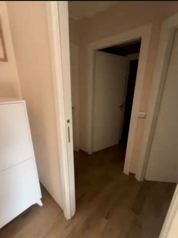 stanza singola con bagno privato-400 euro compresi - Foto 6