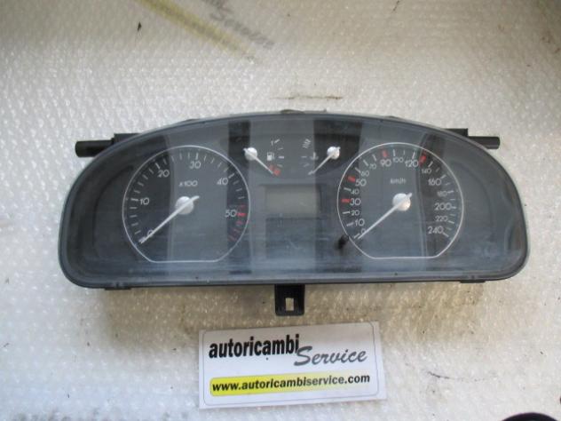 8200263357 QUADRO STRUMENTI CONTACHILOMETRI RENAULT LAGUNA SW 1.9 D 88KW 6M 5P (2003) RICAMBIO USATO