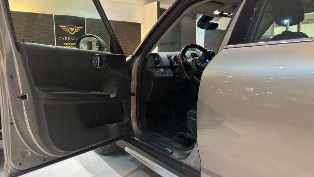 MINI COOPER COUNTRYMAN 1.5 BENZINA 102CV - 2017 - Foto 9
