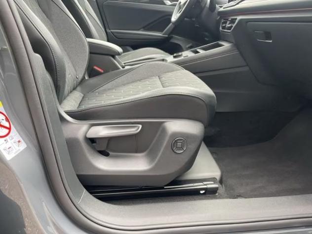 Volkswagen Tiguan Volkswagen Tiguan 1.5 eTSI ENERGY 130cv LED NAVI 360 CAMERA GANCIO TRAINO - Foto 10