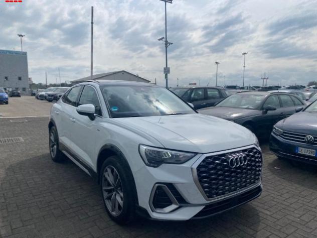 AUDI Q3 SPB 35 TFSI S tronic s line Business Plus rif. 23926894