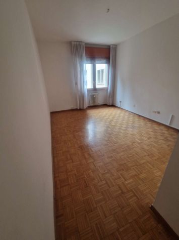 Stanza singola 390 euro libera subito - Foto 2