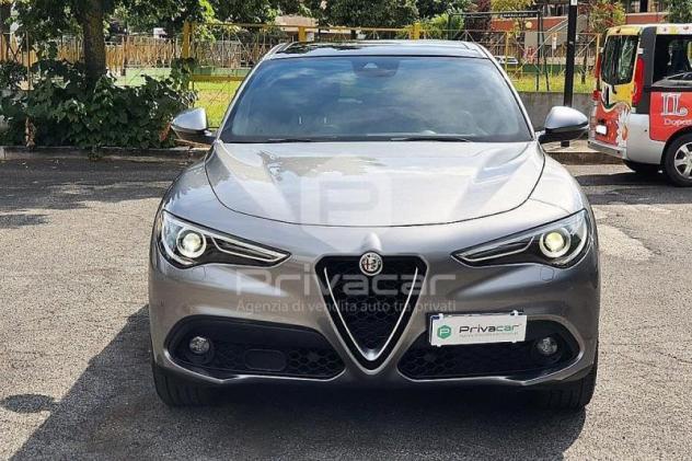 Alfa Romeo Stelvio Stelvio 2.2 Turbodiesel 210 CV AT8 Q4 Executive - Foto 2