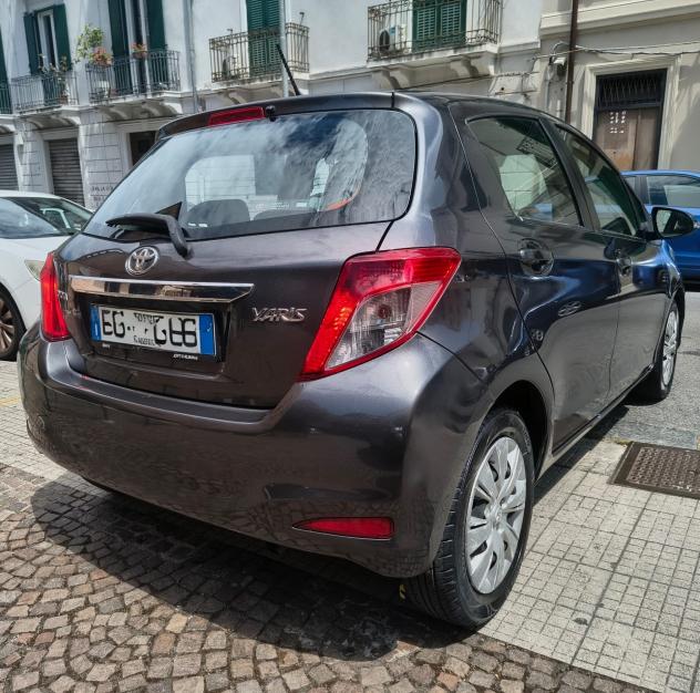 Toyota Yaris 1.4 D-4D 5 porte Style - KM 128000 - Foto 3