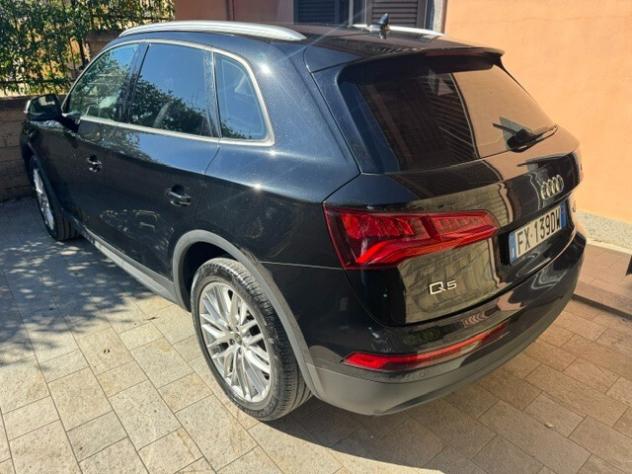 Audi Q5 35 TDI quattro S tronic - Foto 3