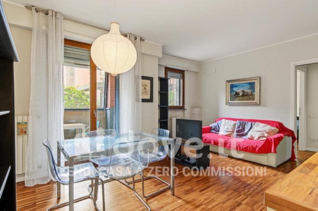 Appartamento di 57 m² con 2 locali e box auto in vendita a Buccinasco