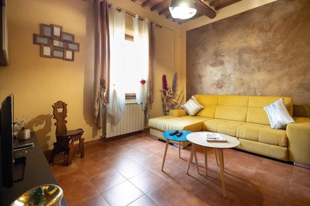 Colonica in vendita a Santa Maria a Monte 226 mq Rif: 1417232