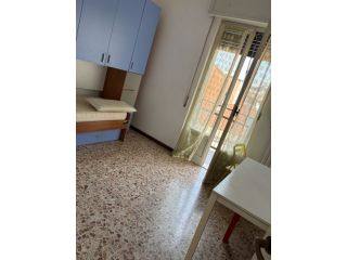 2 stanze in trilocale