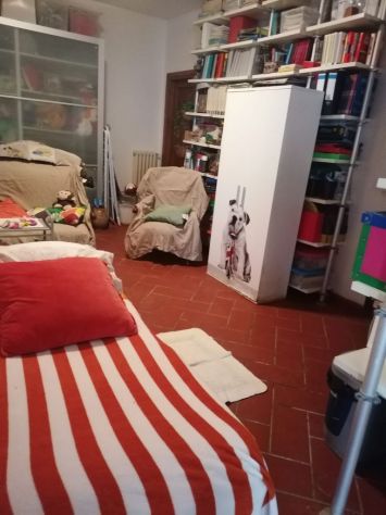 VILLA DEMIDOF 8 KM DA FIRENZE CASA CON GIARDINO IDEALE PER IMPRESE EDILI - Foto 2