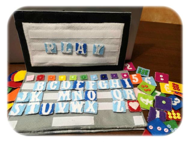 Libri Sensoriali per bambini "Il mio primo Notebook"