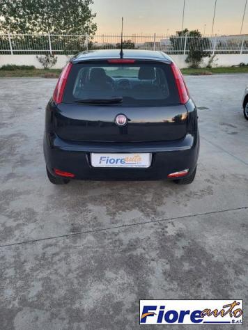 FIAT - Punto - 1.3 MJT II S&S 95 CV 5p. Street - Foto 5