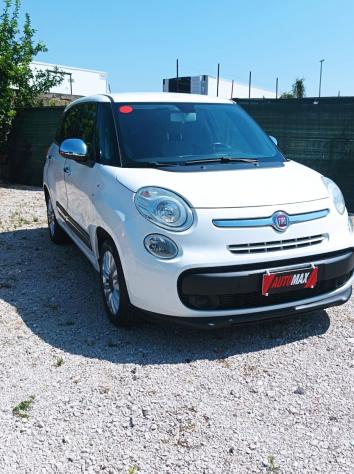 Fiat 500L 1.6 Multijet 105 CV Lounge - Foto 3