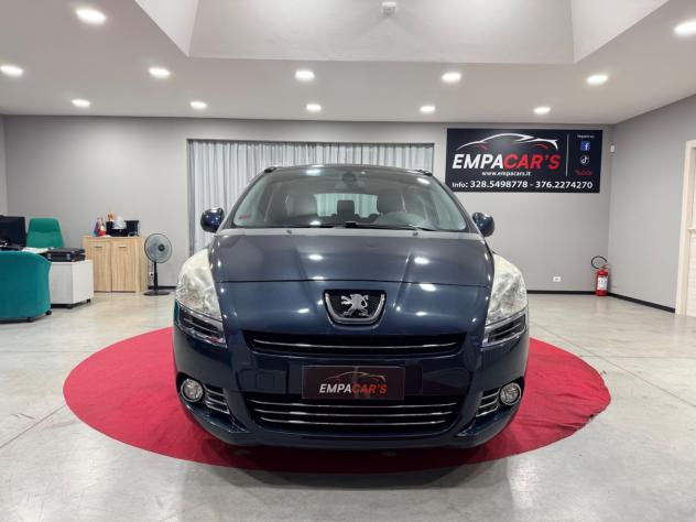 Peugeot 5008 1.6 HDi 115CV Active - Foto 2