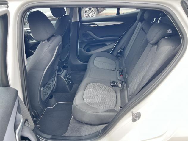 BMW X2 sDrive 18d Business X Automatica - Foto 6