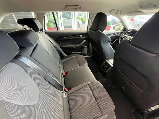 Škoda Octavia 2.0 TDI EVO 85KW AMBITION DSG - Foto 10