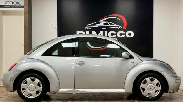 Volkswagen New Beetle - Foto 4