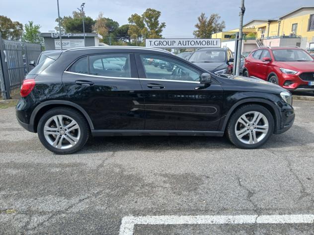 Mercedes-benz GLA 180 d Premium - Foto 4