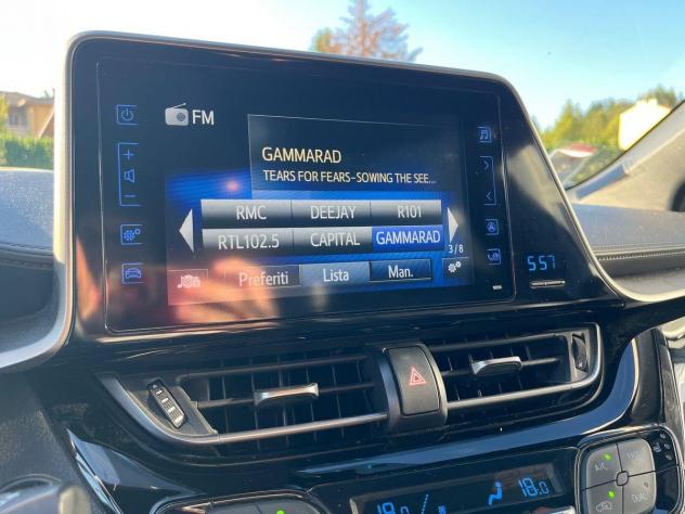 Toyota C-HR Hybrid 1.8H (122CV) E-CVT Dynamic - Foto 9