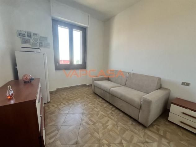 TRELOCALI CON TERRAZZA, BOX E CANTINA - Foto 18