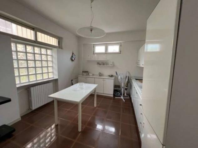 Immobile in asta di 254 m² con più di 5 locali e box auto doppio in vendita a Montecalvo Irpino - Foto 9