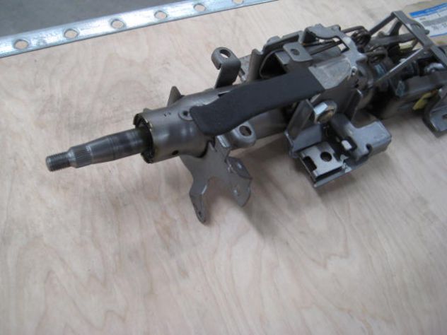 PIANTONE STERZO GUIDA MAZDA 6 GJ6A32100C - Foto 6