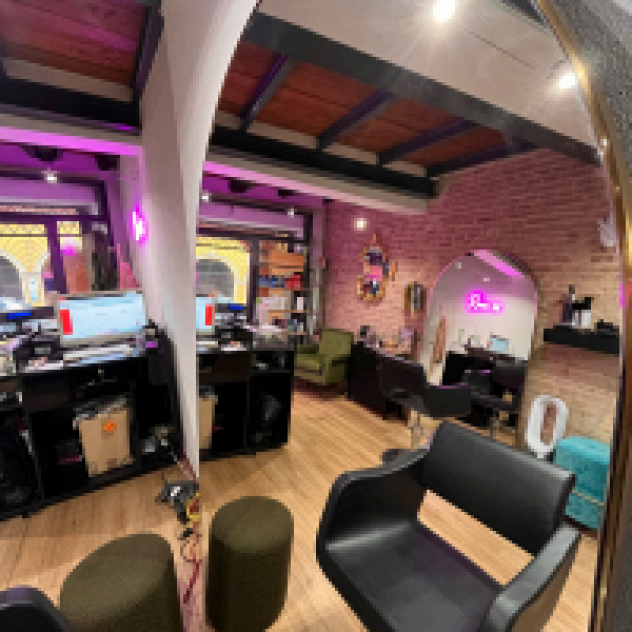 Room 48 Hairstudio - Foto 3