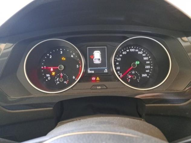 VOLKSWAGEN Tiguan 2.0 BiTDI SCR DSG business BMT rif. 23914288 - Foto 7