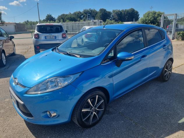 Ford Fiesta 1.4 TDCi 68CV 5 porte Titanium - Foto 8