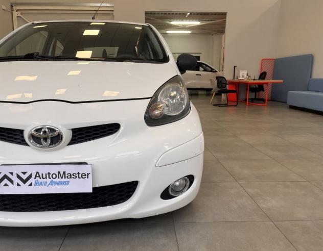 Toyota Aygo Aygo 3p 1.0 Now Connect - Foto 3