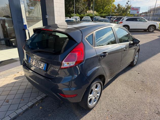 Ford Fiesta 1.4 GPL Neopatentati - Foto 4