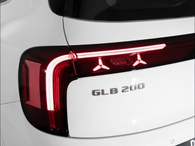 Mercedes-Benz GLB X248 TERMICA 200 4MATIC - Foto 8