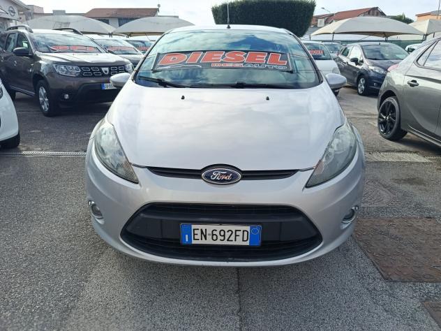Ford Fiesta 1.4 TDCi 70CV 5p. Titanium - Foto 4