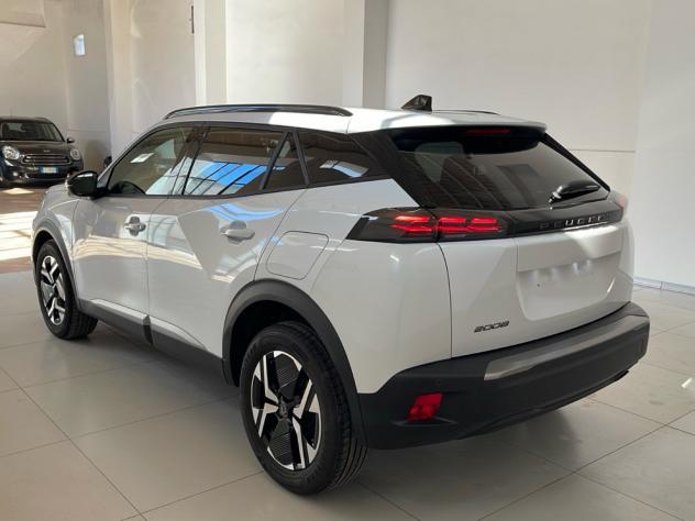 Peugeot 2008 Hybrid 145cv e-DCS6 Allure auto - Foto 5