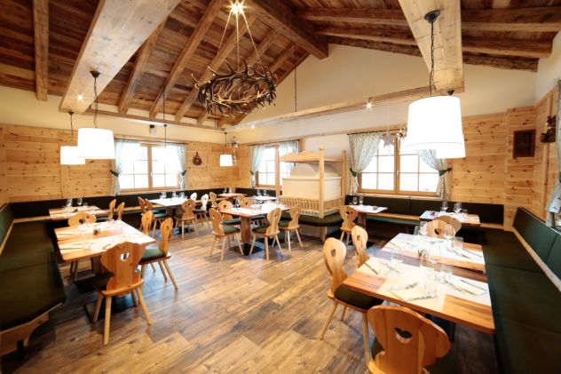 Cercasi personale Stagione invernale 2026-2027 | Custode - Sala - Bar - Cucina - Foto 2