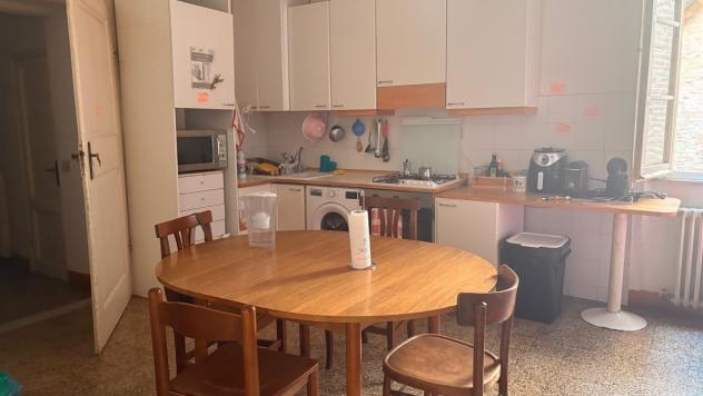 Stanza in appartamento in affitto a Siena