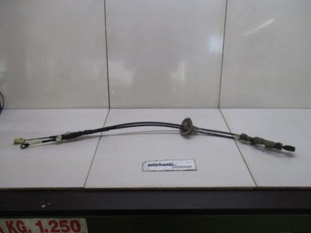 597601C000 CAVI FRENO DI STAZIONAMENTO A MANO HYUNDAI GETZ 1.5 D 60KW 5M 5P (2004) RICAMBIO USATO