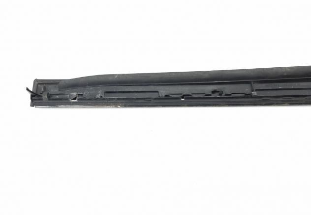 PROFILO LATO SINISTRO PARABREZZA MERCEDES Classe C Cabrio W205 A2056901782 OM 651.921 Diesel 2200 (16) - Foto 15