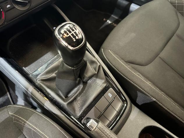 Škoda Kamiq 1.0 TSI 110cv Ambition - Foto 9